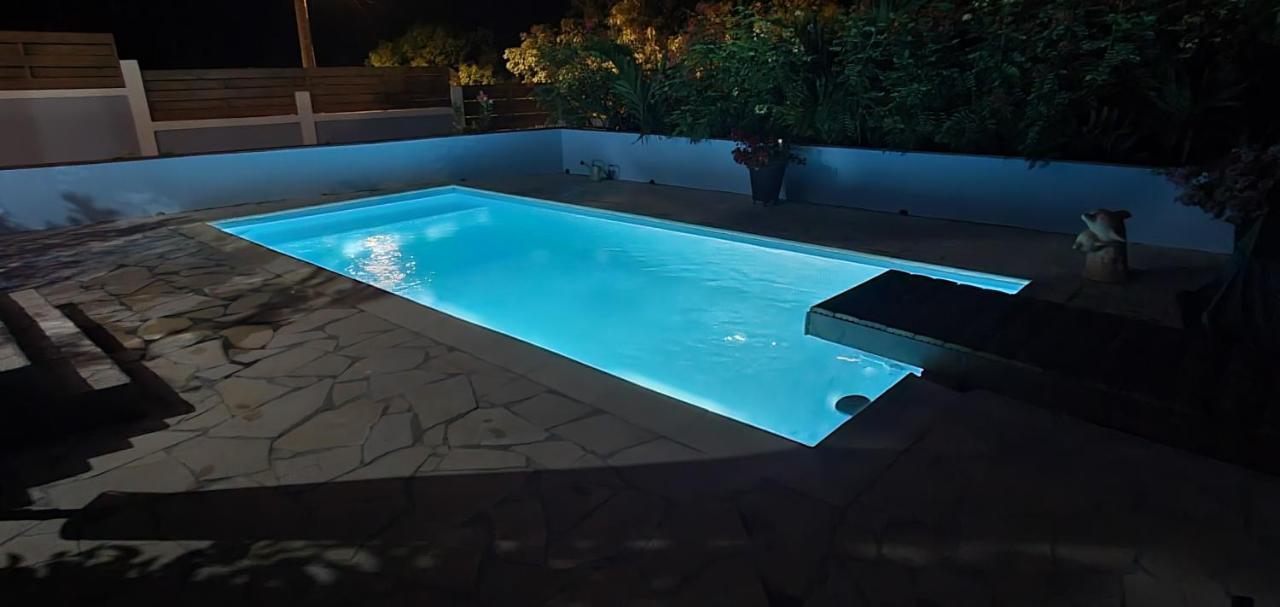 "Chez Claudia "Charmant Logement Avec Jacuzzi Privatif En Toute Intimite Sur Belle Terrasse Exterieure En Bois Et Piscine Courcelles Zewnętrze zdjęcie