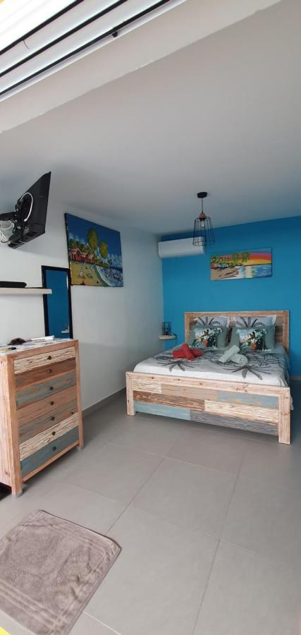 "Chez Claudia "Charmant Logement Avec Jacuzzi Privatif En Toute Intimite Sur Belle Terrasse Exterieure En Bois Et Piscine Courcelles Zewnętrze zdjęcie